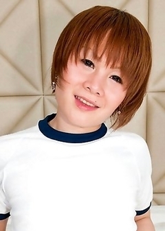 Runa works at a newhalf brothel that is known for not permitting its girls to be seen in the media.