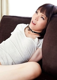 Beautiful japan shemale Kawai Yui fingering and masturbate