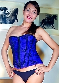 Lulay Abbie in Blue corset!